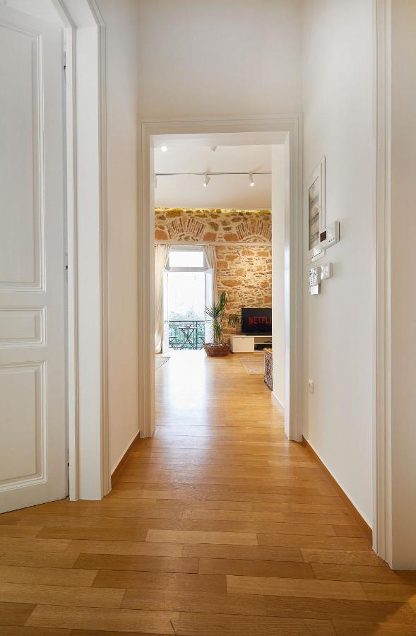 Chloe Boutique Apartments Plaka Athens Exterior photo